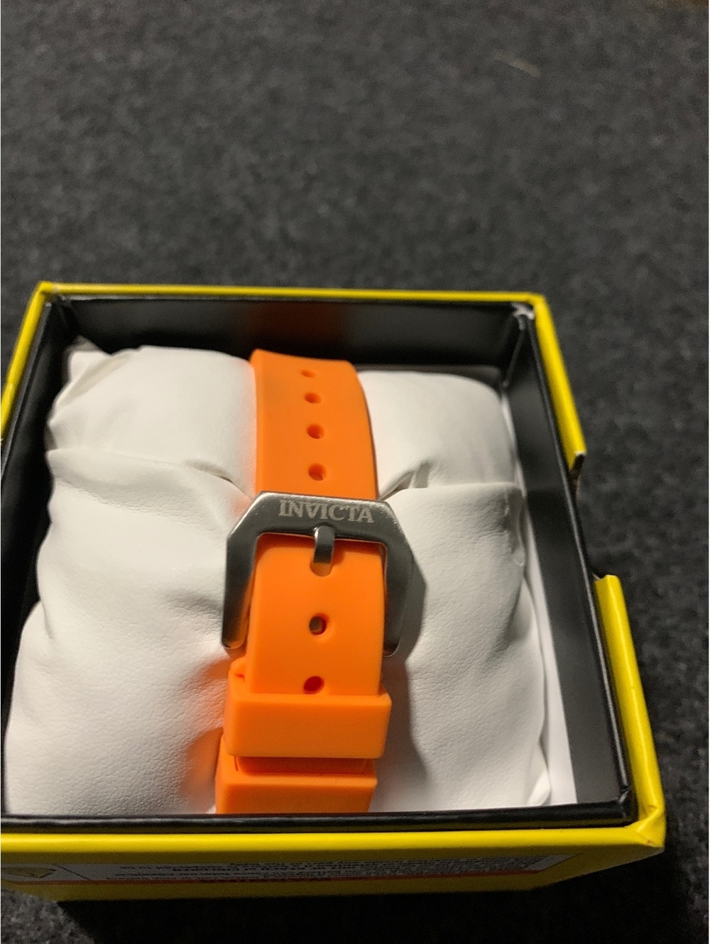 Invicta Racing quartz watch - Picture 2 of 5